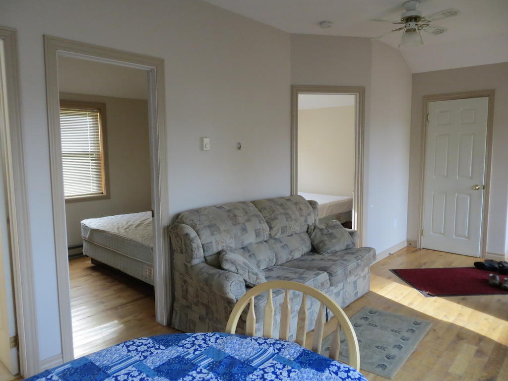 Halls Cottages Honey Harbor Habitación foto