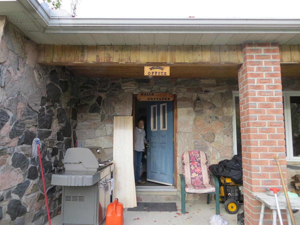 Halls Cottages Honey Harbor Exterior foto